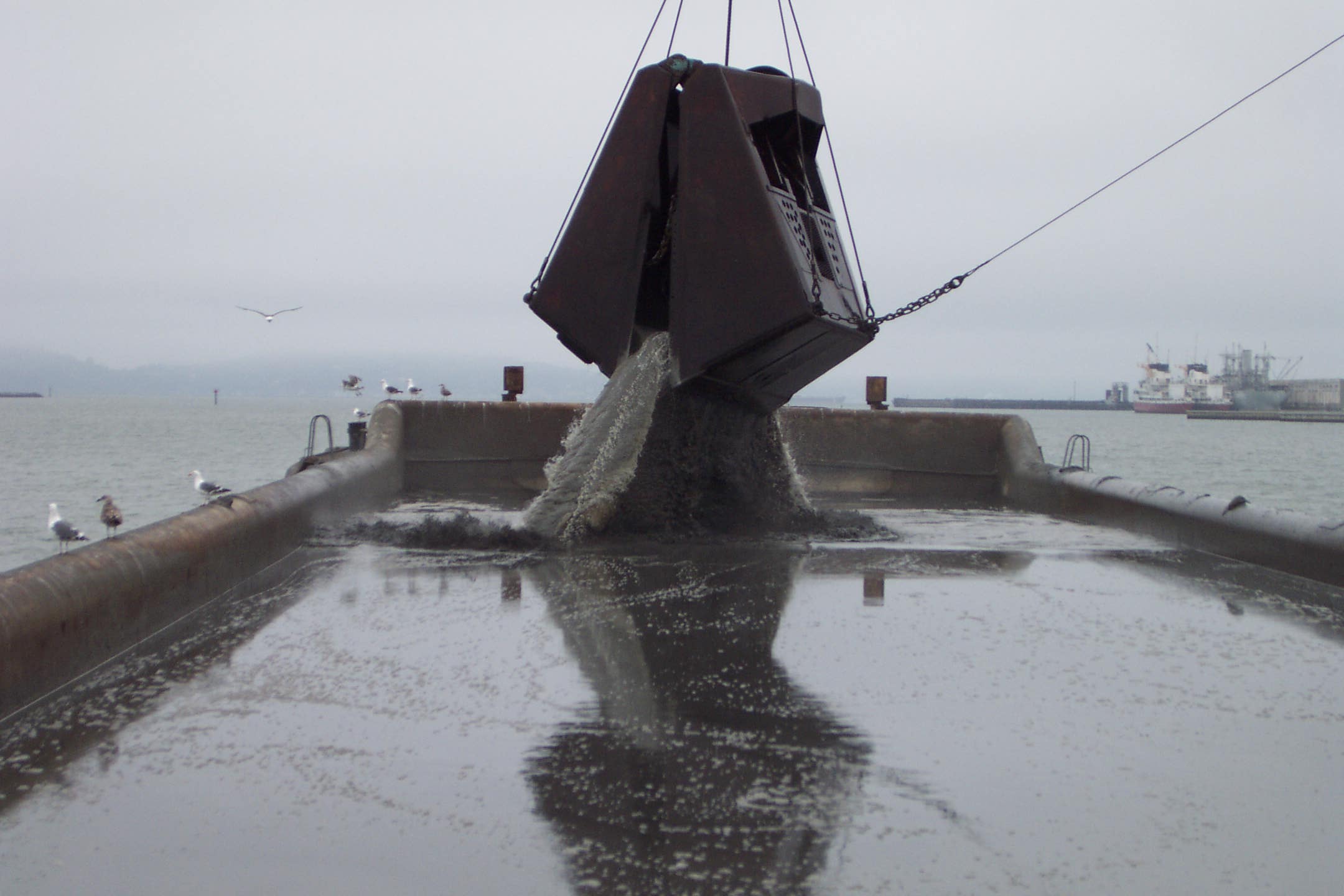 Index of /sanfranciscobay/water_issues/programs/wdrs/dredging/images